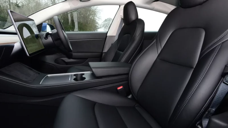 Tesla3 Front Seats
