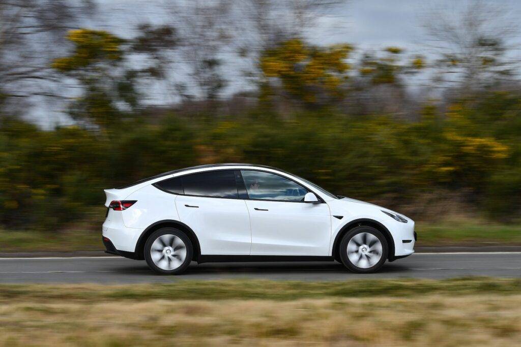 TESLA MODEL Y HATCHBACK First Flexi Lease